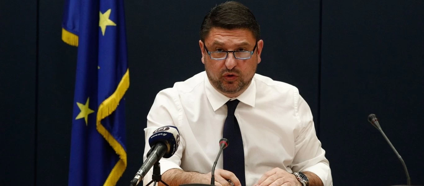 Ν.Χαρδαλιάς: Τα μέτρα που θα ανακοινώσει τις επόμενες ώρες - «Lockdown» στιλ «Πόρου» για Σπέτσες, Πάρο & Αντίπαρο